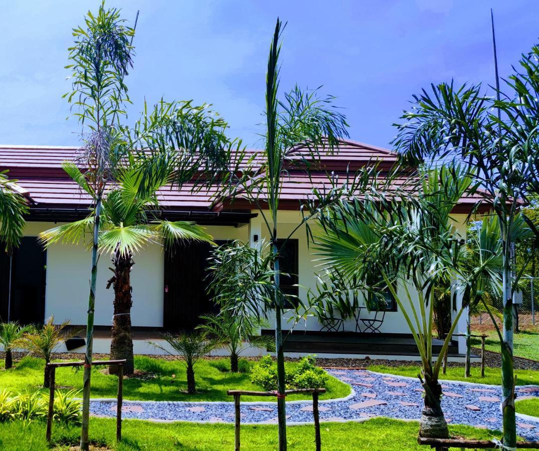 Isan Golf & Adventure Hotel أودون ثاني المظهر الخارجي الصورة